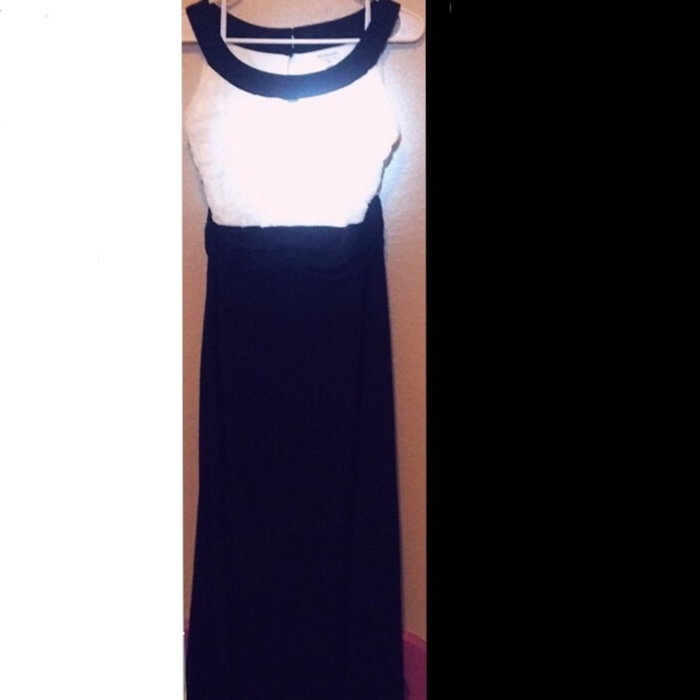 Formal Black/White Dress
